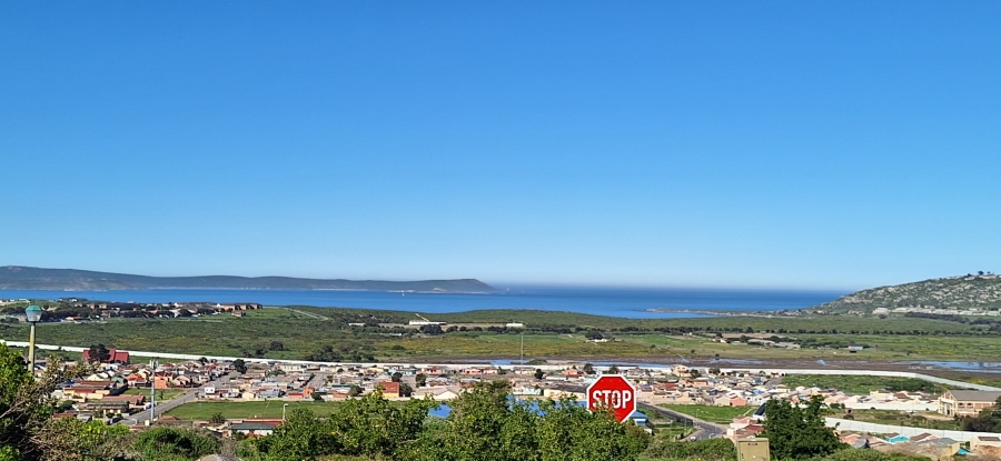 0 Bedroom Property for Sale in Hoogland Western Cape